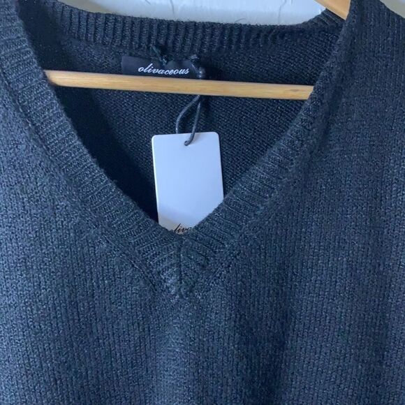 olivaceous long sleeve black sweater V-neck polyester fabric sz med rolled hem - Picture 5 of 10